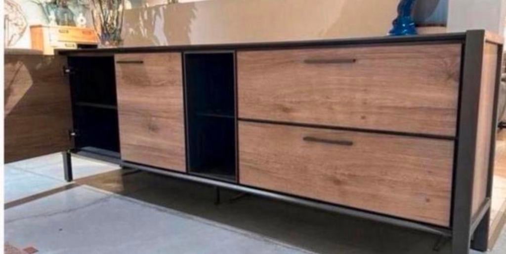 Henders & Hazel Copenhagen dressoir, Ophalen, Zo goed als nieuw, 200 cm of meer, Met lade(s)
