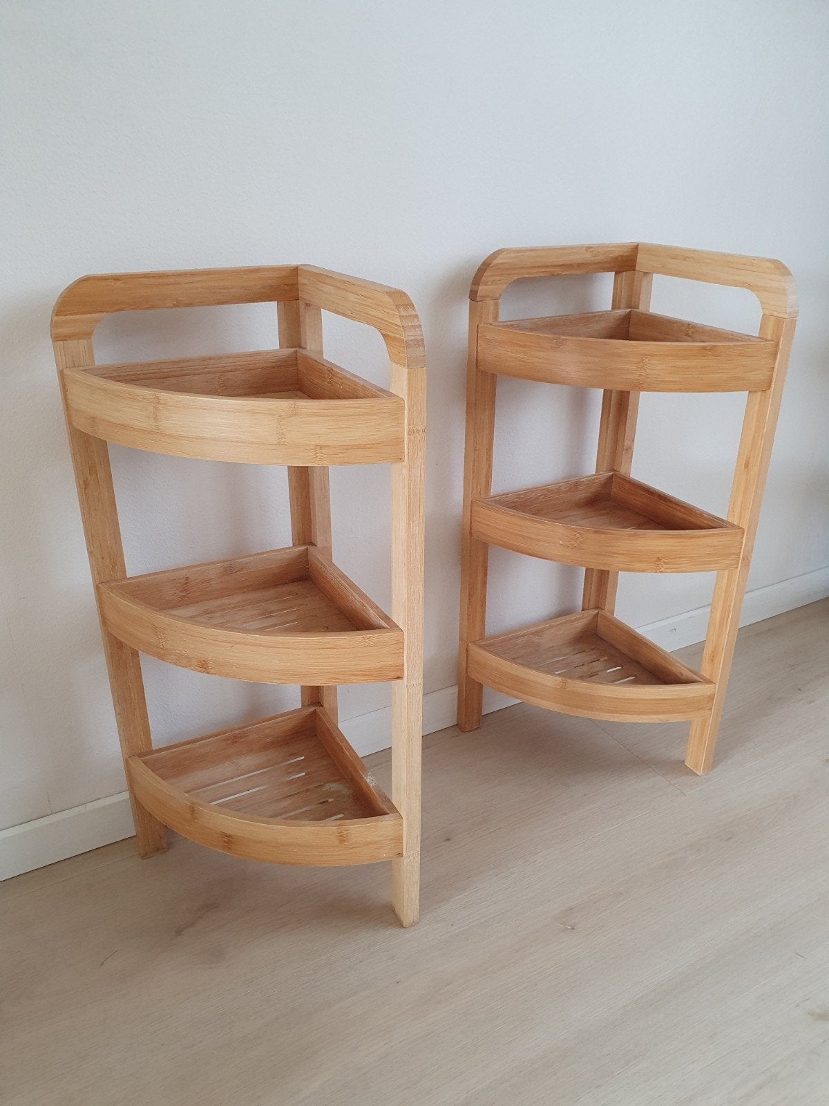2 houten rekjes, Ophalen of Verzenden