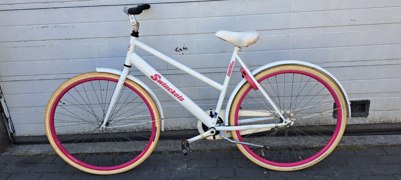 Zeer nette 28 inch Swinckles Courier meisjesfiets, Ophalen, Zo goed als nieuw, Terugtraprem, 26 inch of meer
