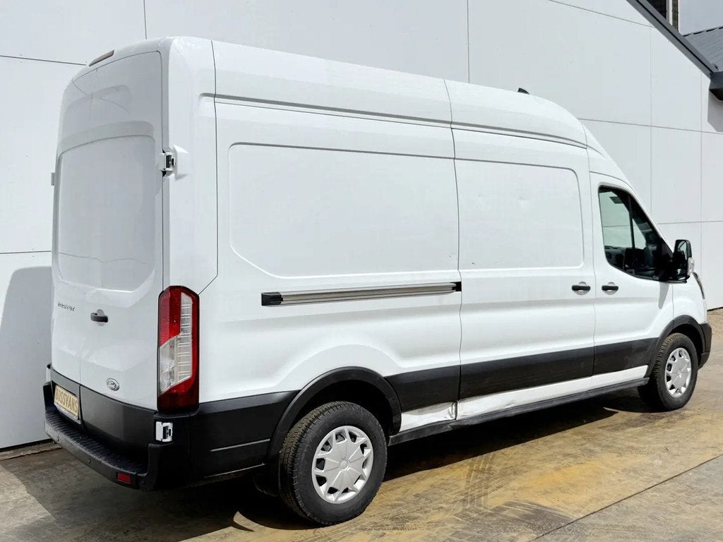 Ford Transit 2.0 TDCI 170PK € 15.445,00, Stof, 4 cilinders, Wit, Bedrijf