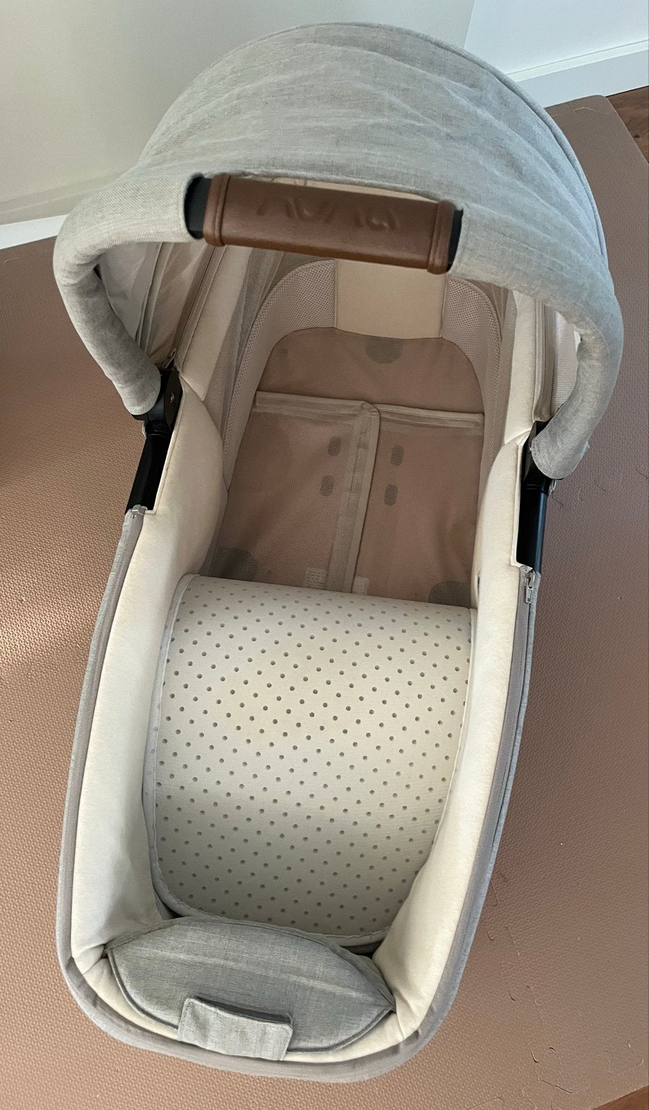 Nuna Mixx Next kinderwagen met reiswieg en zitje, Gebruikt, Combiwagen, Verstelbare duwstang, Ophalen