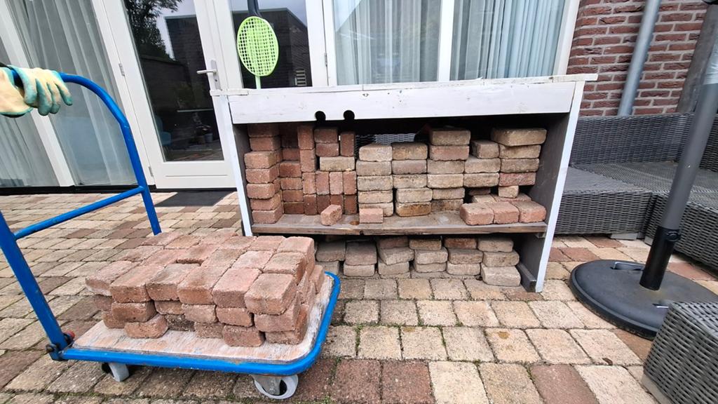 Gratis tuintegels 10x10 en 15x15 EN zand, Tuin en Terras, Tegels en Klinkers, Ophalen, Gebruikt, Minder dan 5 m², Beton