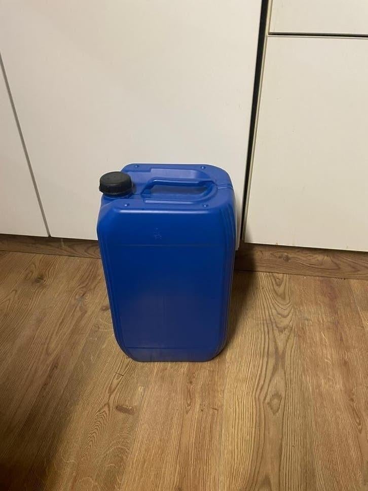 Jerrycan 25 liter, Ophalen of Verzenden, Gebruikt