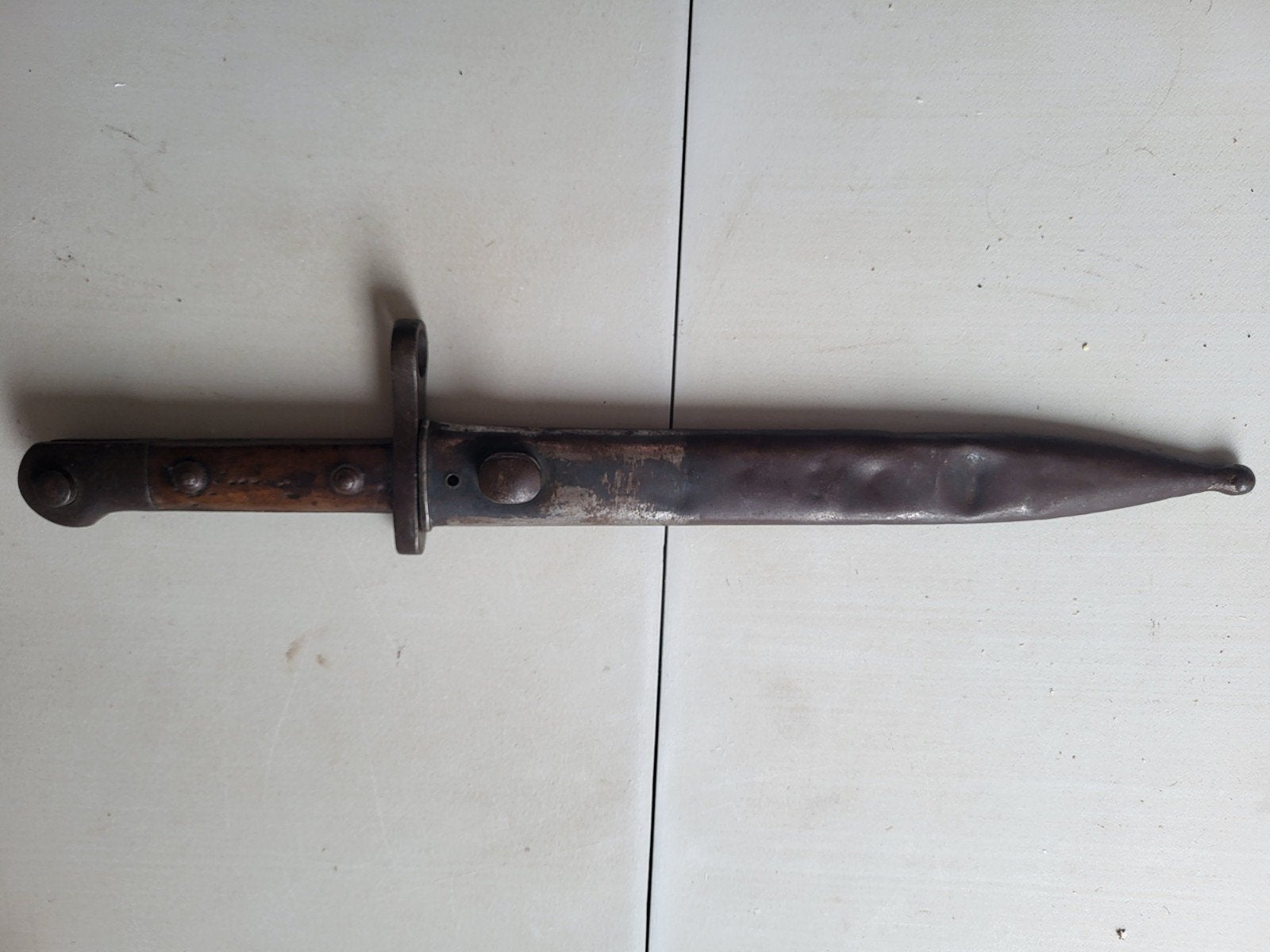 Antieke bajonet met schede - Militaria verzamelobject, Ophalen of Verzenden, Landmacht, Overige gebieden, Mes of Dolk