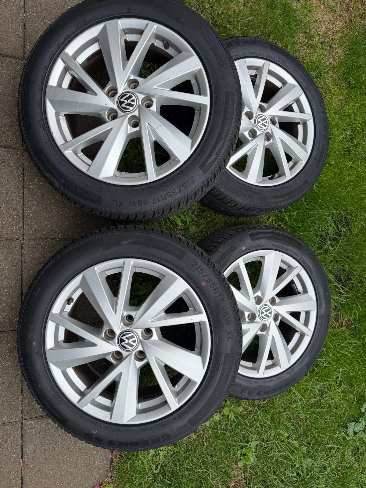 Originele Audi Q2 17” velgen VAG VW Caddy + all-season, Ophalen, Banden en Velgen, 17 inch, All Season
