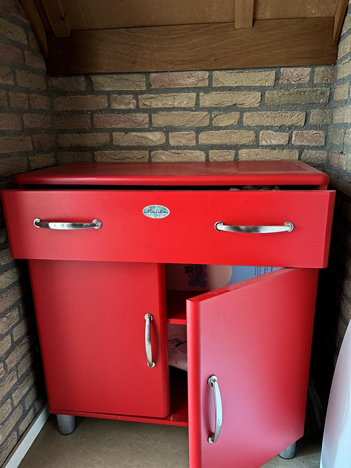 Malibu Dressoir / Kastje - Rood, Ophalen of Verzenden, Gebruikt