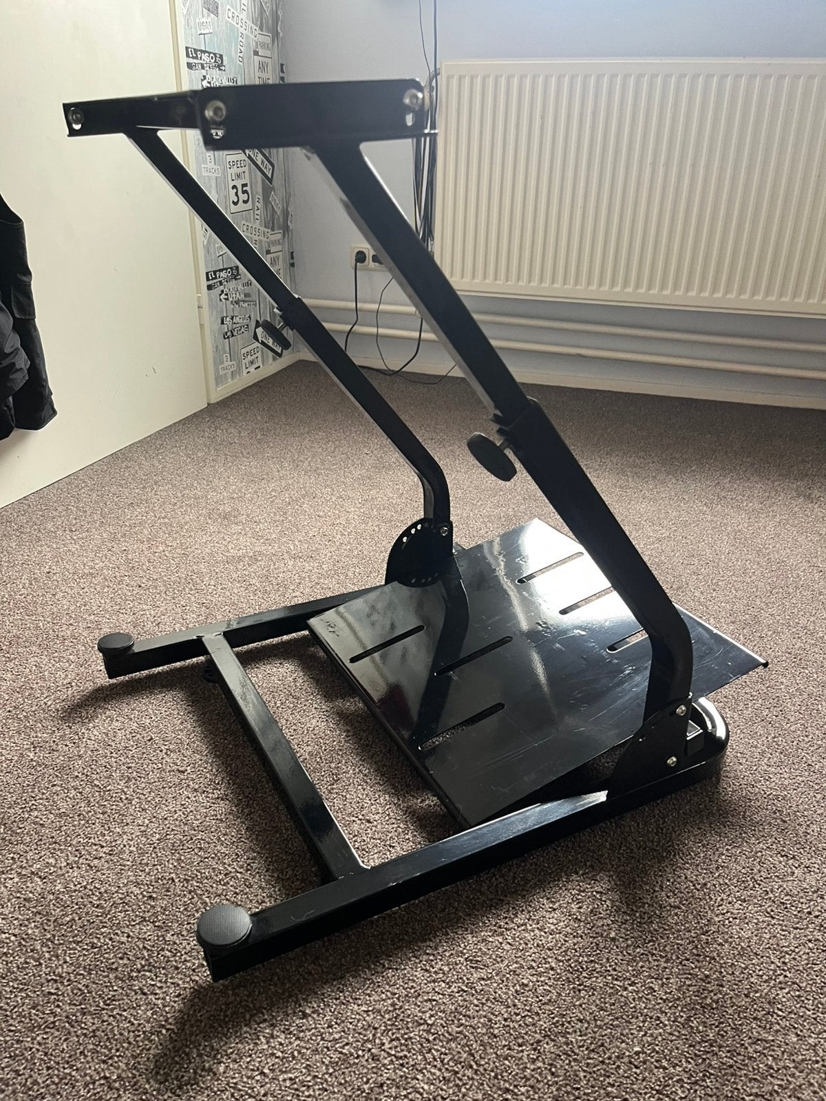 Wheelstand Logitech G29, Ophalen, Zo goed als nieuw, In hoogte verstelbaar