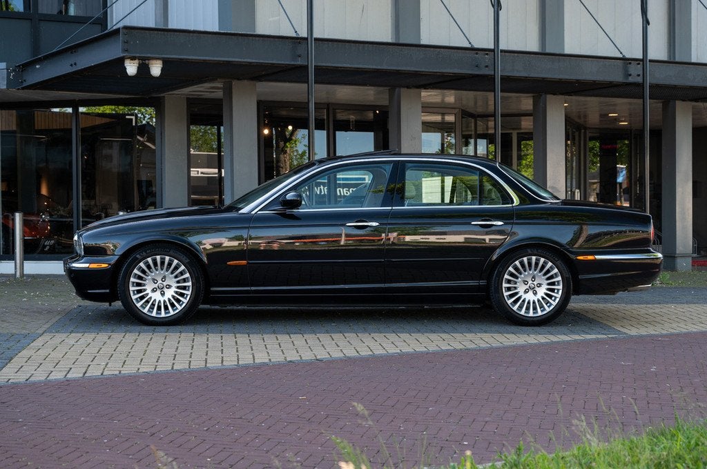 Jaguar XJ 4.2 V8 (bj 2004, automaat), Auto's, Jaguar, Gebruikt, Overige kleuren, 4196 cc, Euro 3