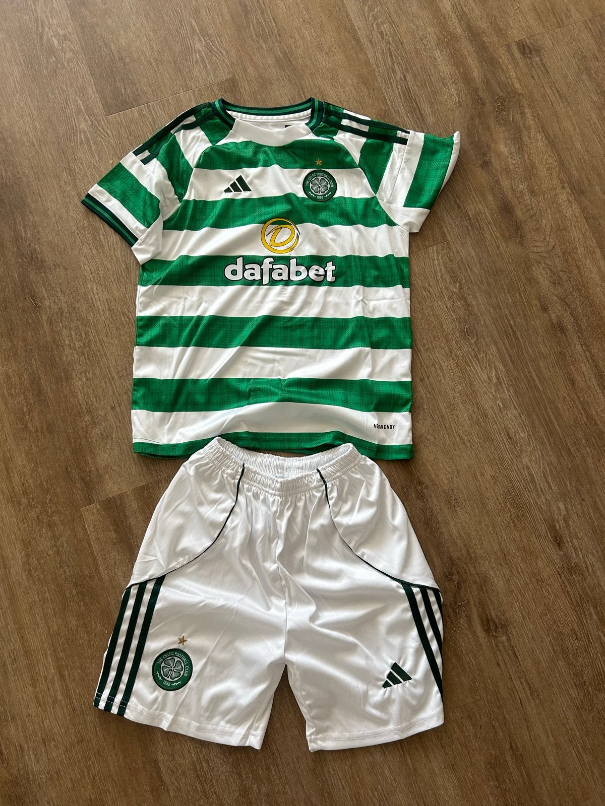 Celtic FC Thuisshirt en Broekje Set, Wit, Overige typen, Nieuw, Ophalen of Verzenden