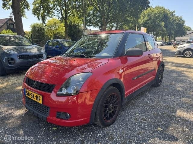 Suzuki Swift 1.3 GT-Pakket Nwe koppeling+Carplay!, Stof, Gebruikt, 400 kg, Swift