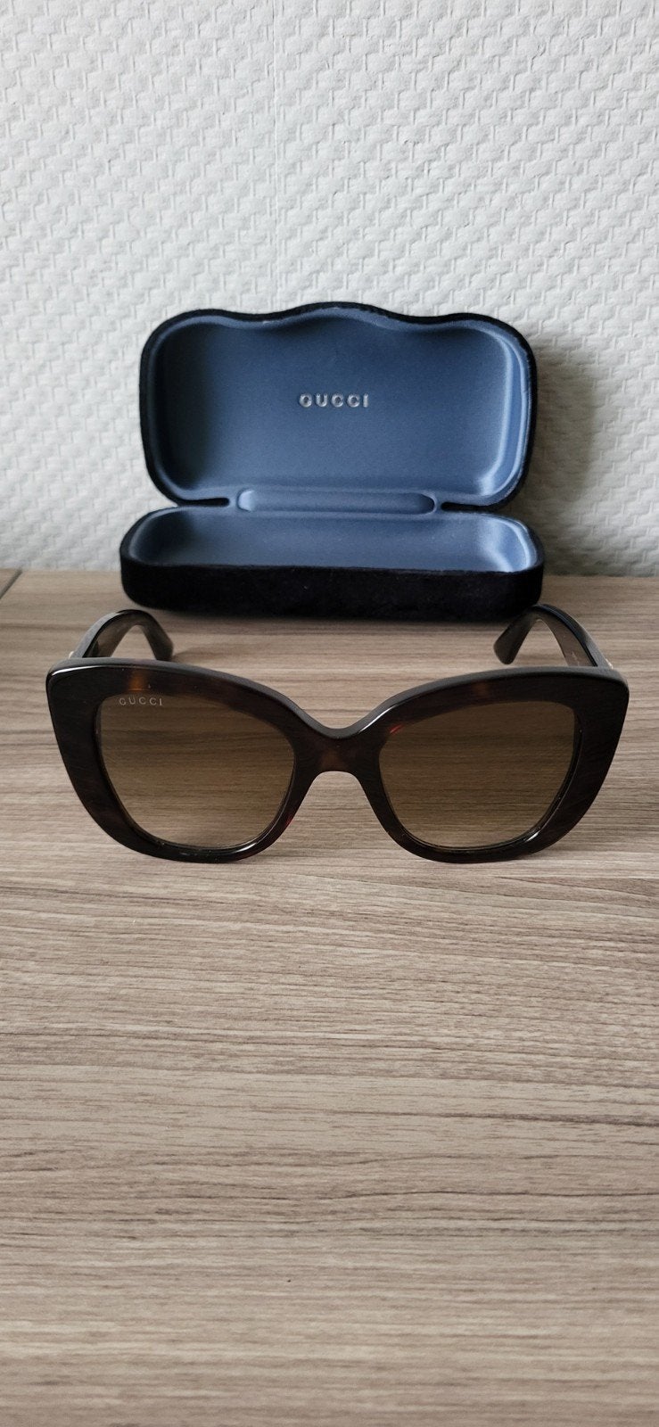 Gucci zonnebril Butterfly, Overige merken, Zonnebril, Bruin, Nieuw