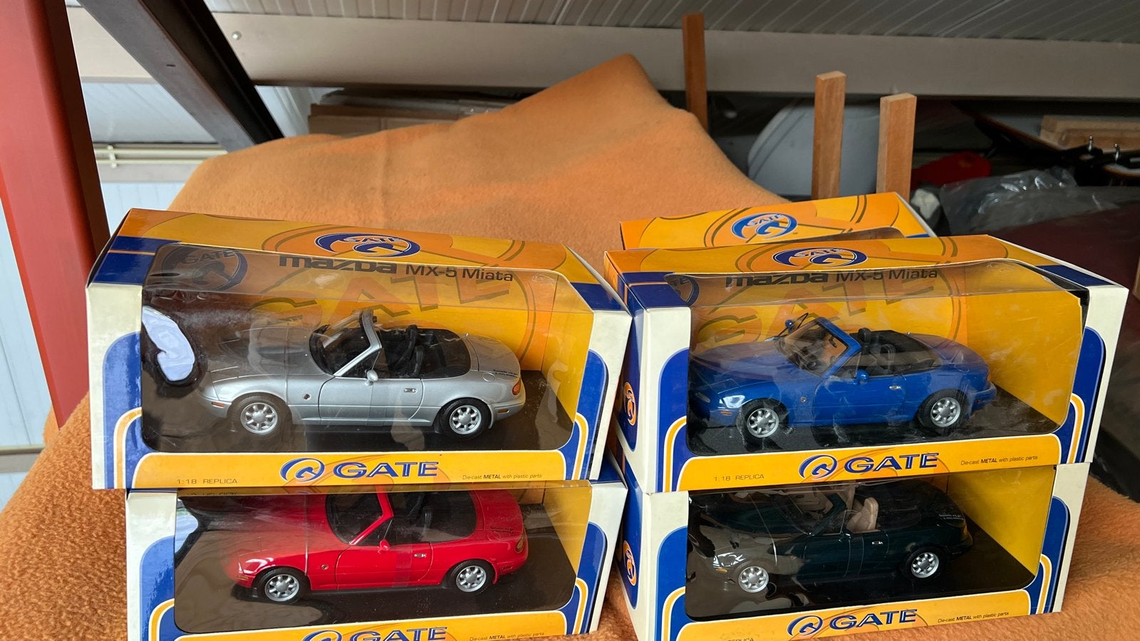 Mazda MX-5 Miata NA Gate 1:18 modelauto's - Nieuw in doos, Ophalen, Nieuw, Auto, Overige merken
