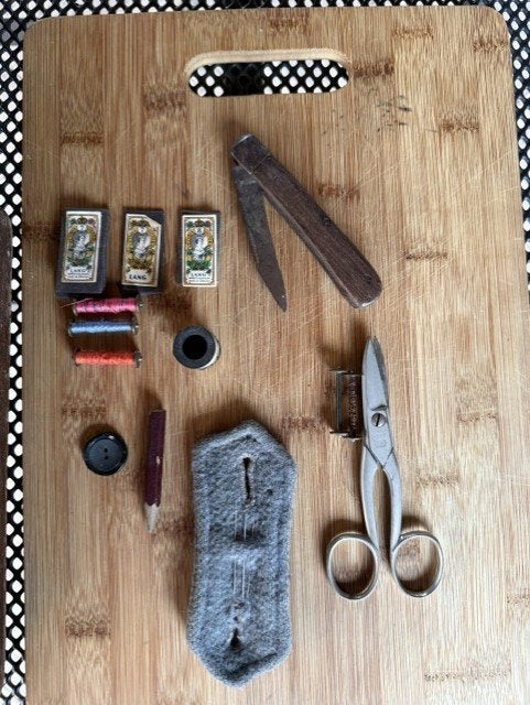 Te koop ouderwetse naaimachine, Ophalen