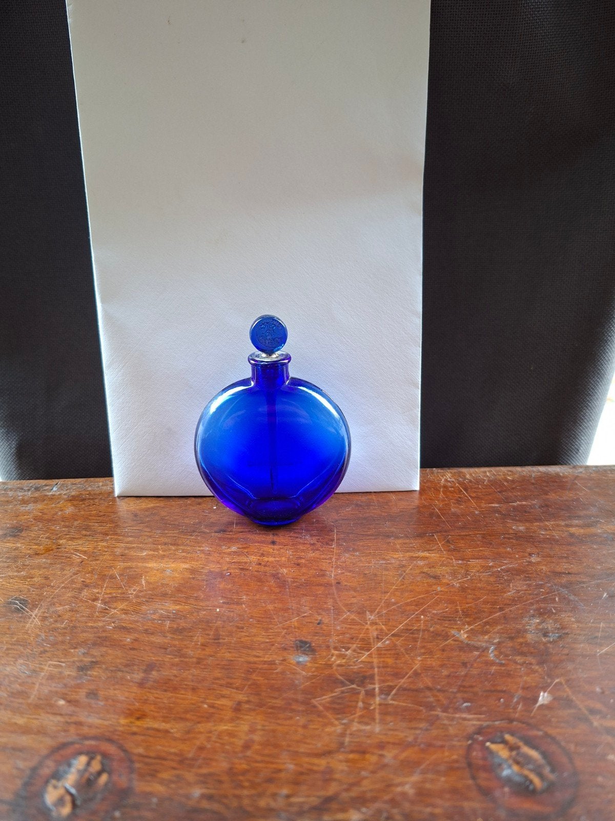 Lalique Kobaltblauwe Parfumfles met Glazen Applicator, Ophalen of Verzenden