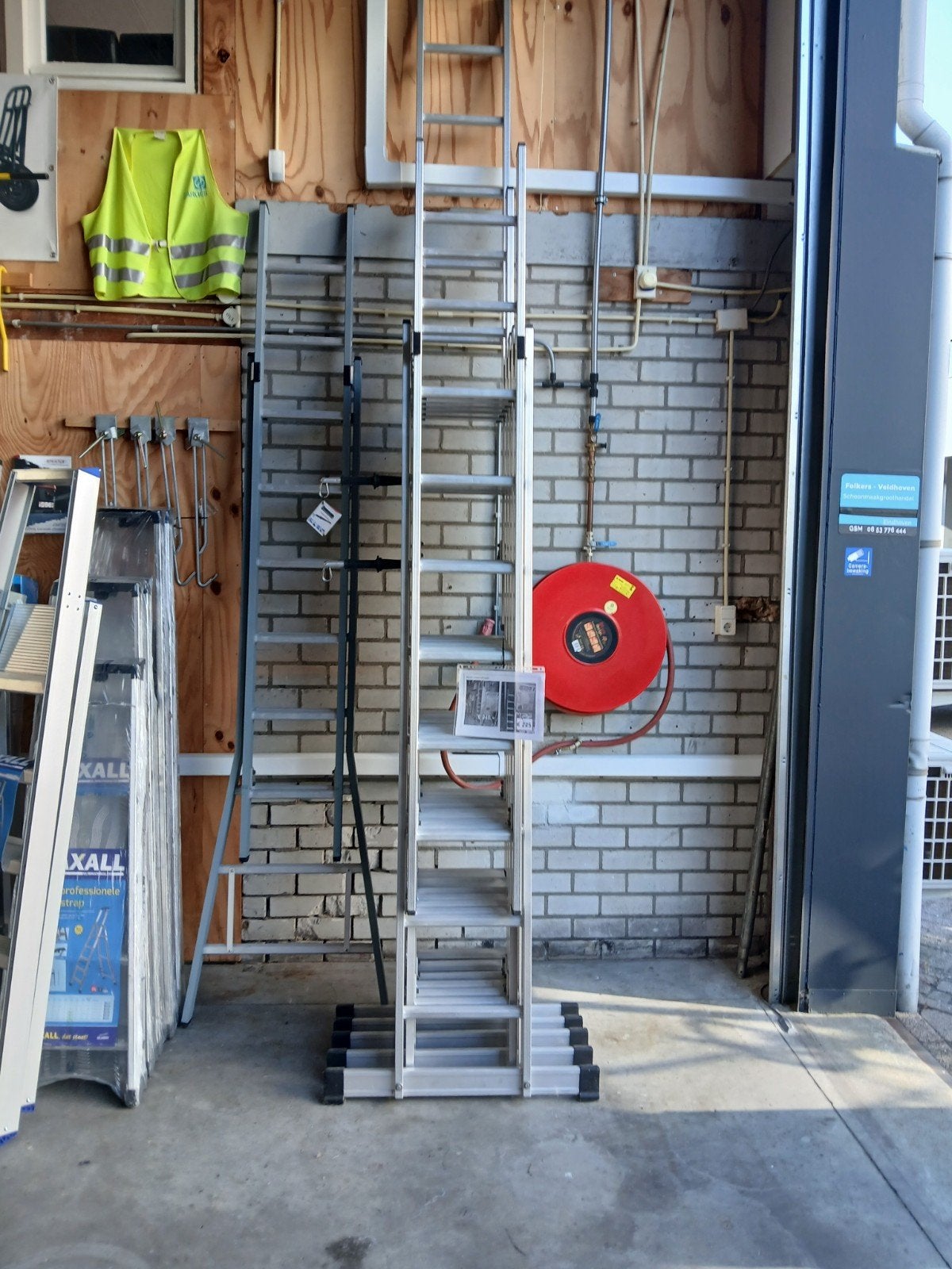Dirks Opsteekladder 2x08 - Nieuwstaat, Ophalen