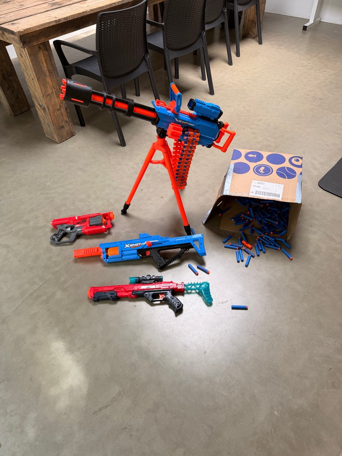 X-Shot wapen verzameling met veel pijltjes, Kinderen en Baby's, Ophalen, Gebruikt
