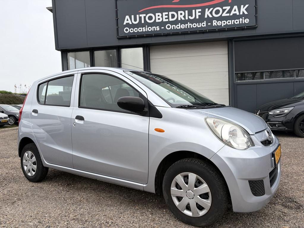Daihatsu Cuore 1.0 Comfort AIRCO 5-drs. NIEUWE APK, Voorwielaandrijving, 600 kg, 18 €/maand, 4 stoelen