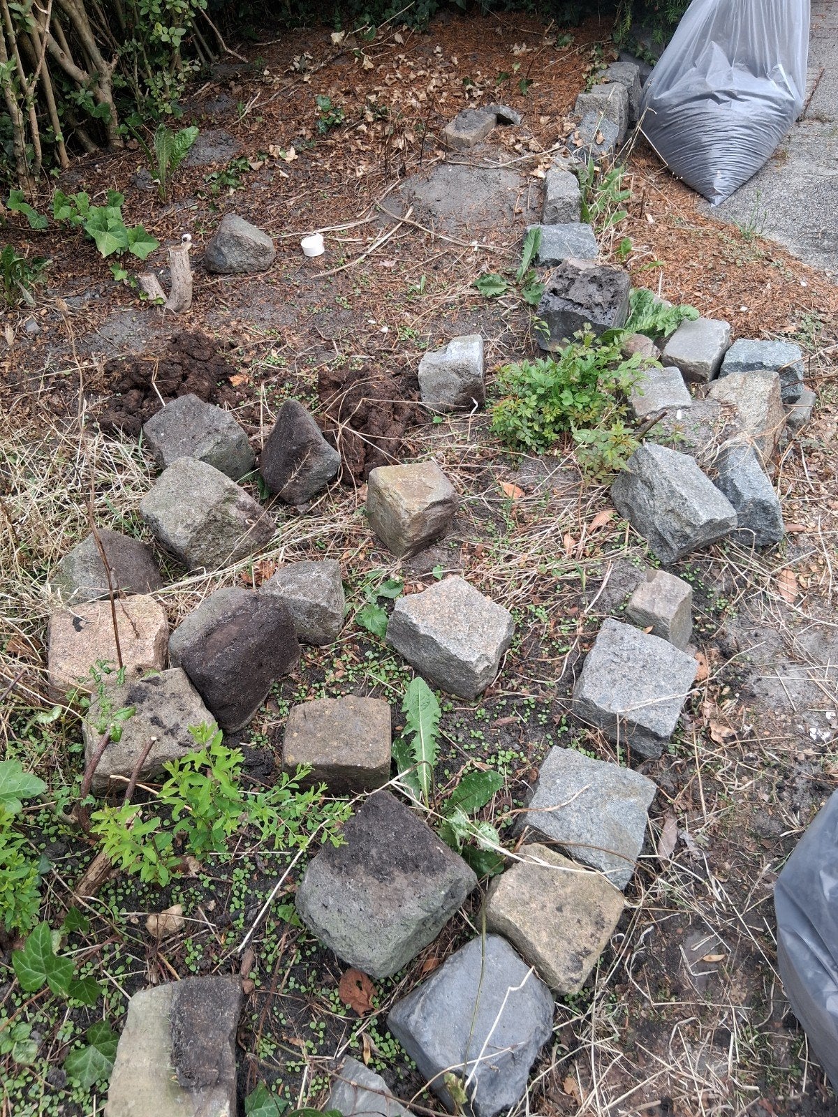 (gratis)Grijze natuurstenen/betonnen straatkeien, Tuin en Terras, Ophalen, Beton, Overige typen