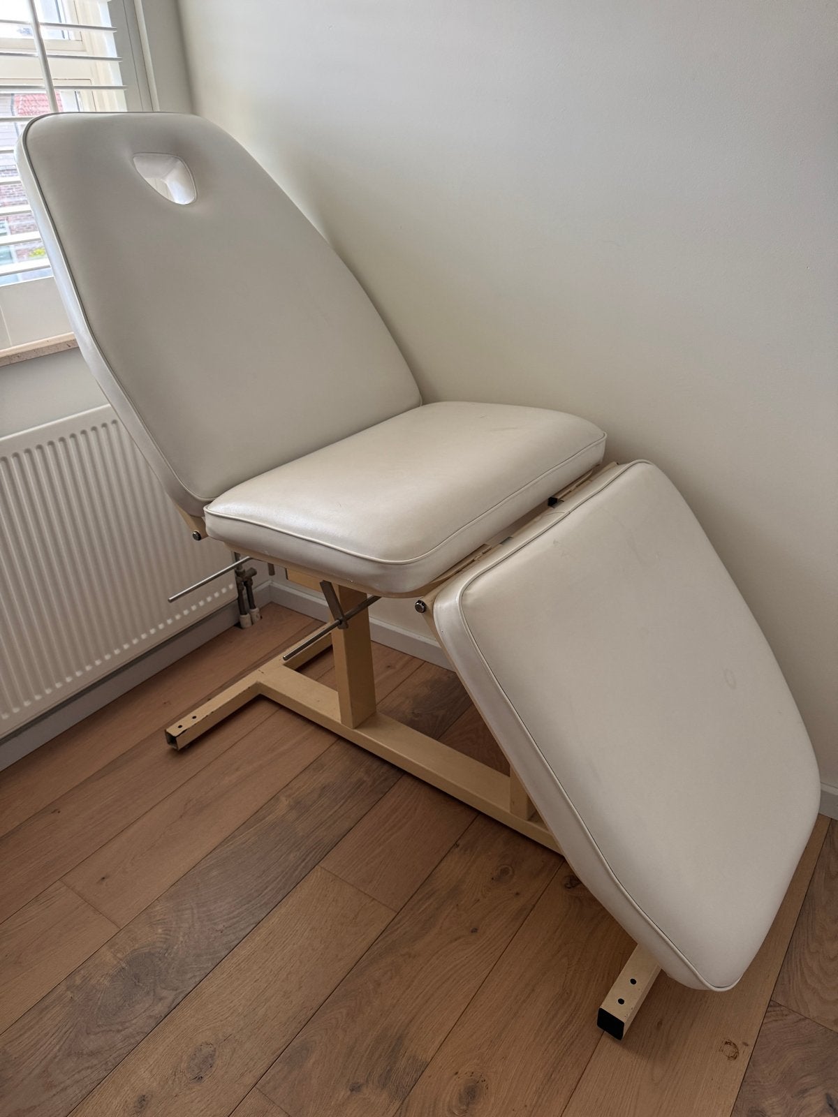 Behandelbank / Massagetafel, Sport en Fitness, Massageproducten, Ophalen, Gebruikt, Massagetafel