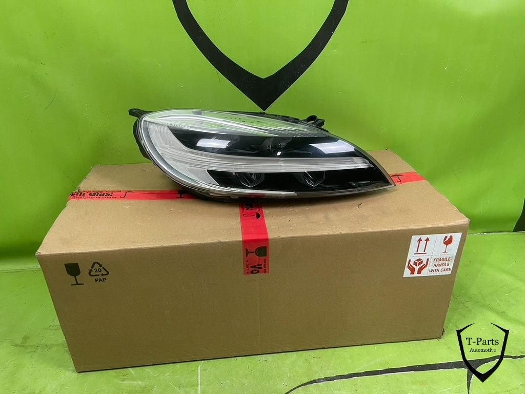 volvo v40 koplamp rechts 31420448 lamp, Auto-onderdelen, Gebruikt, Gunnar Engellaus vag 8
405 31  Gothenburg, SE, Info@volvocars.com
