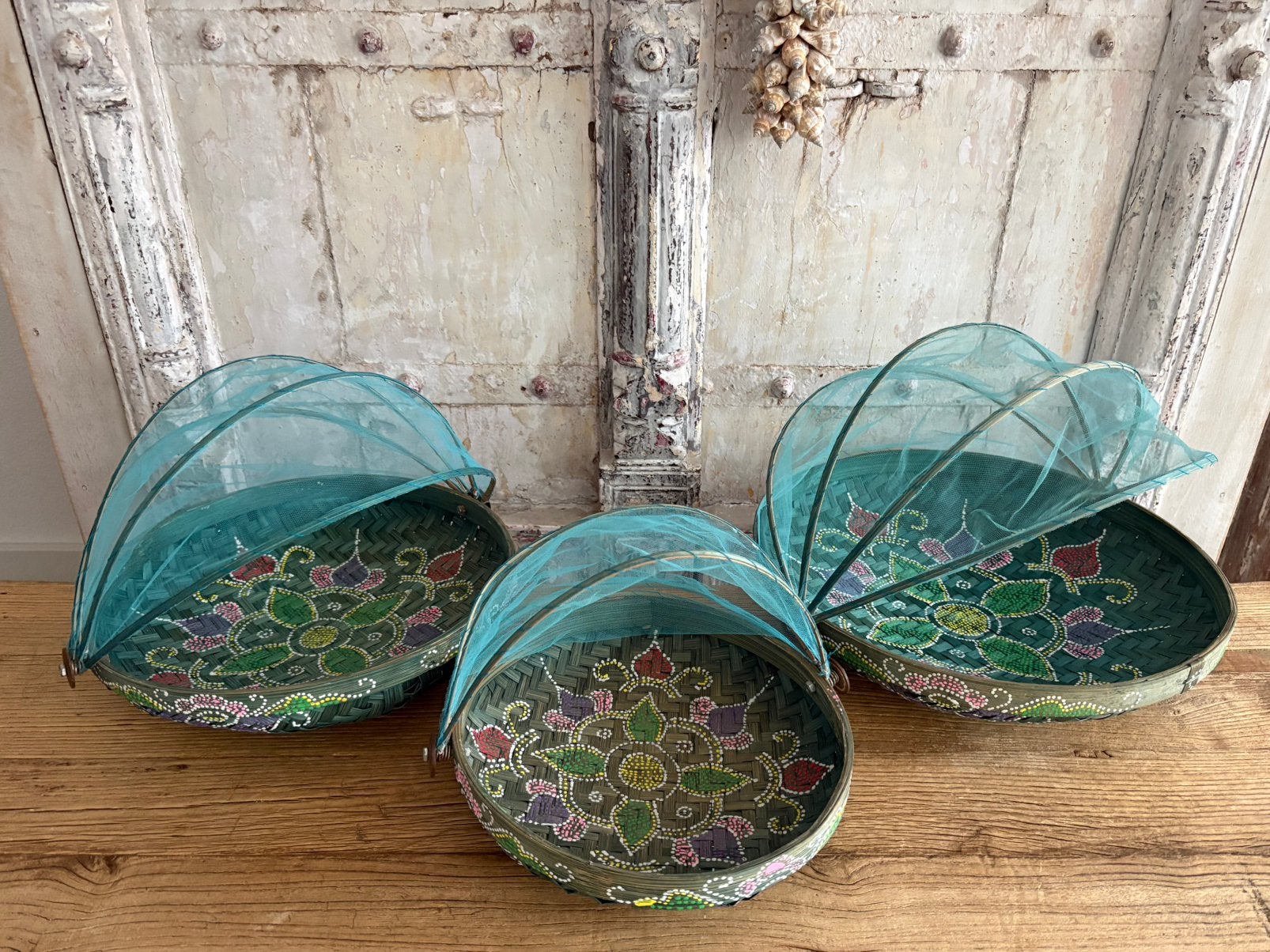 Balinese vliegenmand - mand - voedselcover - Boho Ibiza, Huis en Inrichting, Woonaccessoires | Schalen en Manden, Ophalen of Verzenden