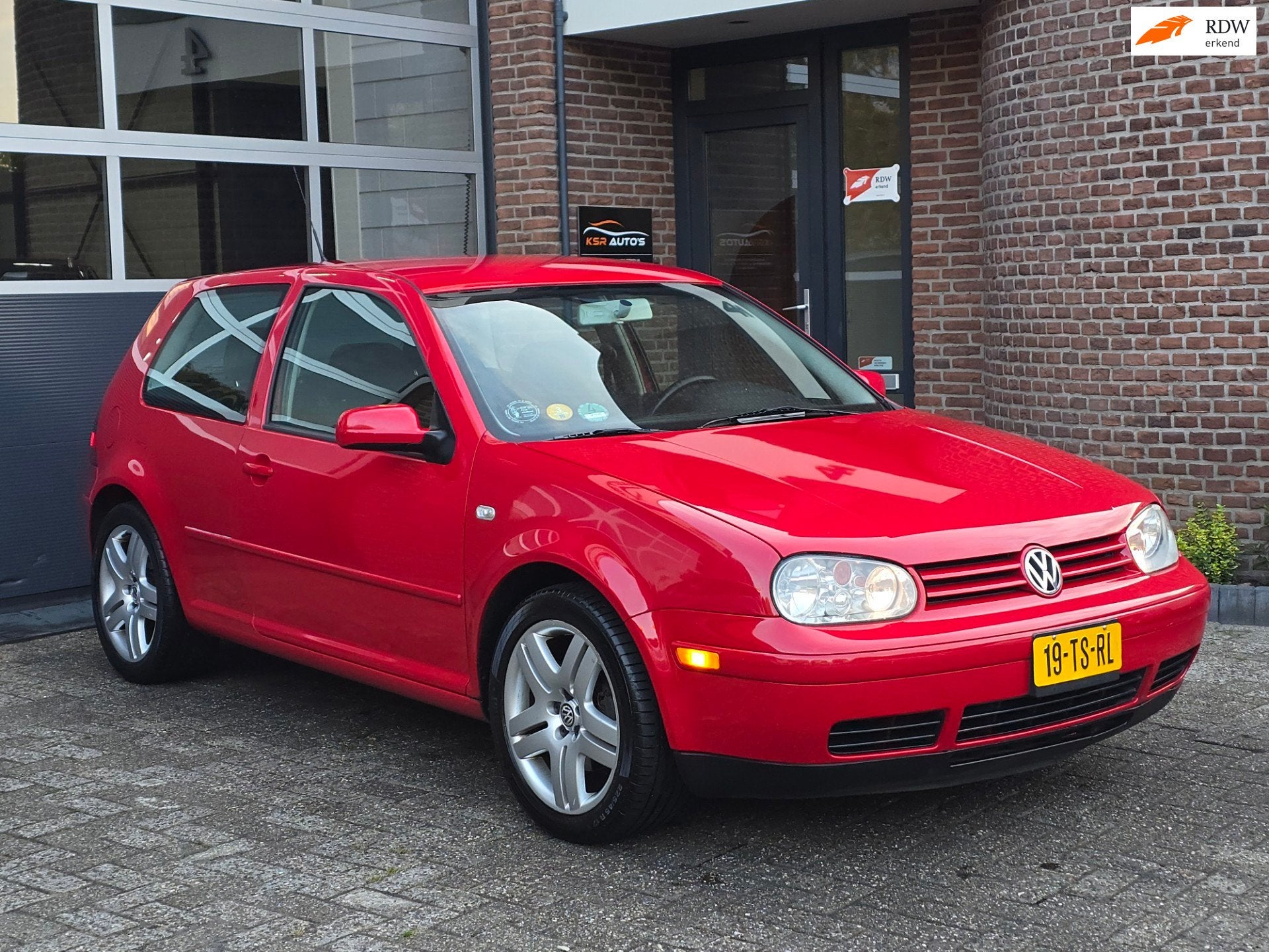 Volkswagen GOLF GTI 1.8 Turbo 180PK |Apk 08-2027, Auto's, Volkswagen, Cruise Control, Gebruikt, Bedrijf, 1781 cc