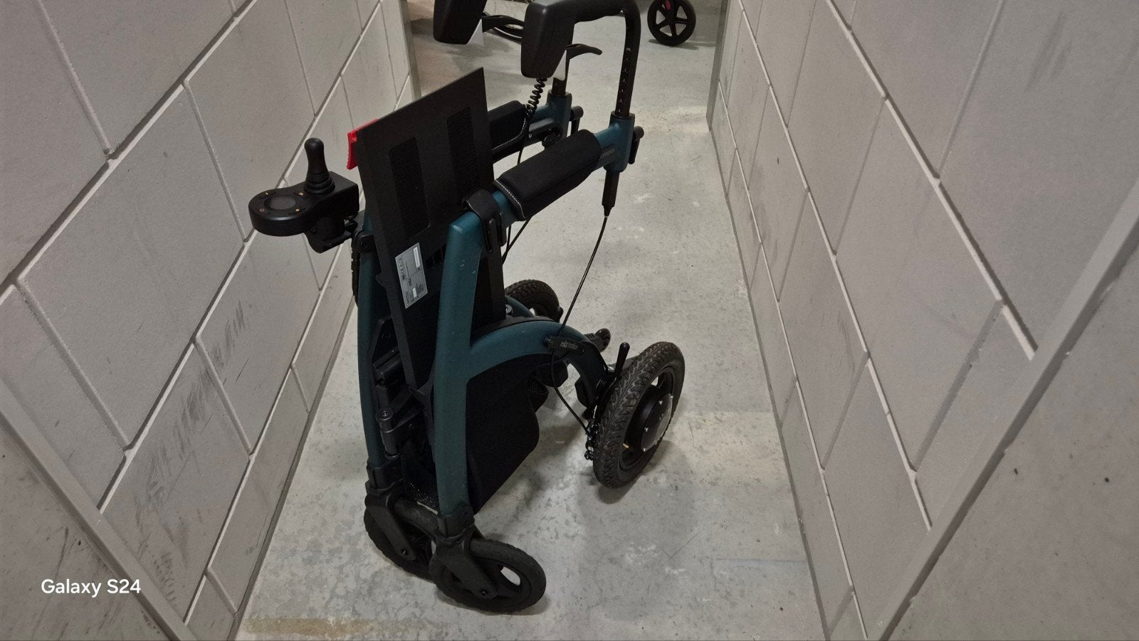 Rollz rollator rolstoel elektrisch, Verzenden, Zo goed als nieuw, Kolomboormachine