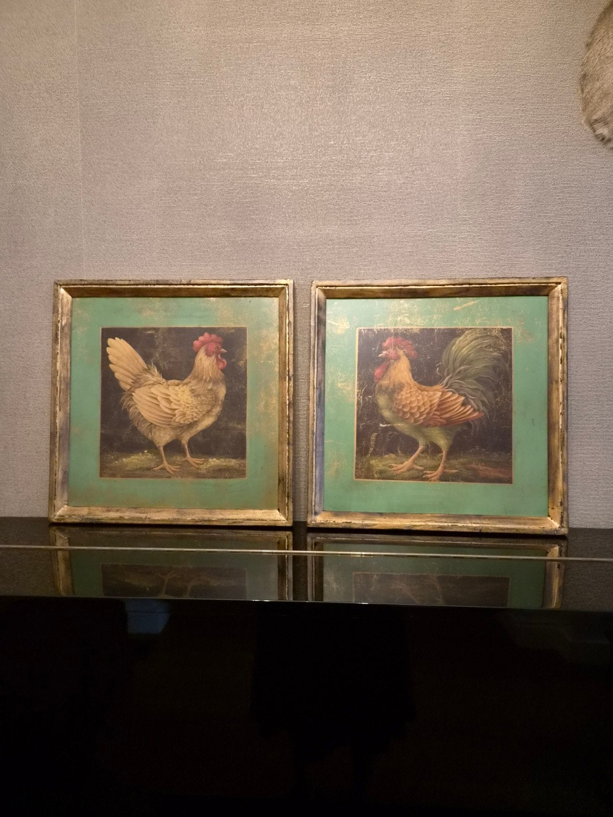 2 design handgeschilderde schilderijtjes haan en kip., Antiek en Kunst, Ophalen of Verzenden