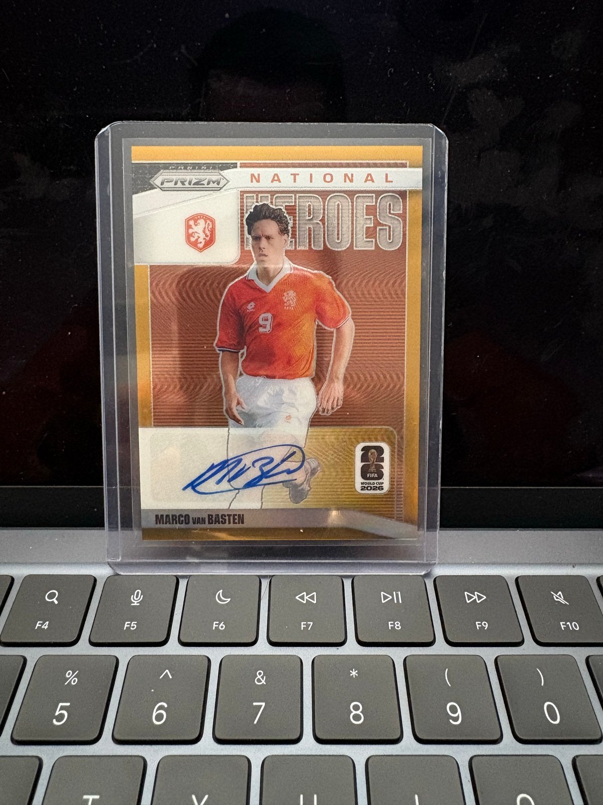 Marco van Basten Panini Prizm Auto /10 WK 2026, Ophalen of Verzenden, Nieuw, Overige sporten, Spelerskaart