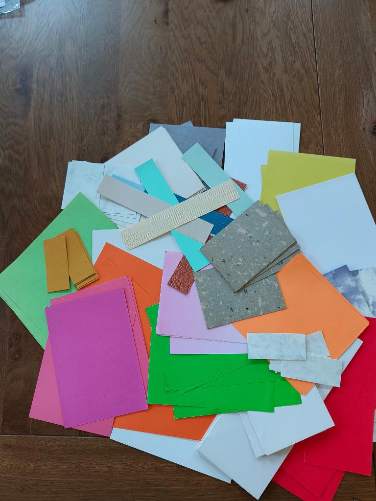 Knutselpakket papier/karton/origami., Hobby en Vrije tijd, Knutselen, Ophalen of Verzenden, Nieuw