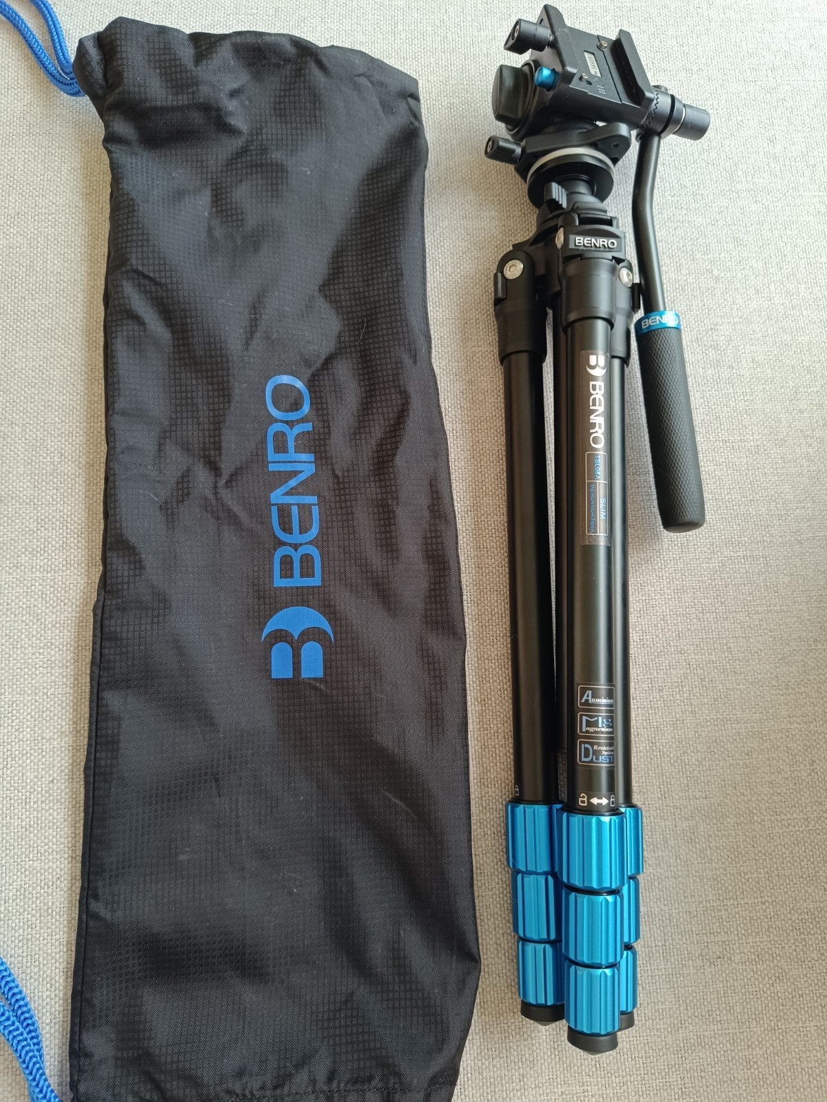 Benro SLIM video statief kit en draagtas, Benro, Zo goed als nieuw, Flexibele poten, 150 tot 175 cm