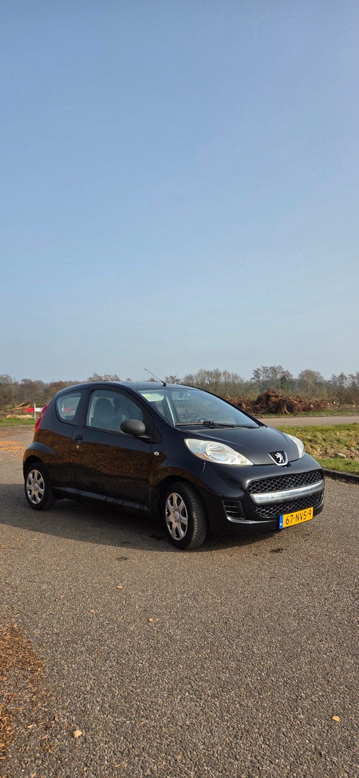 Peugeot 107 1.0 12V e-VTi 68PK 3DR 2010 Zwart, Auto's, Voorwielaandrijving, 4 stoelen, Origineel Nederlands, Handgeschakeld