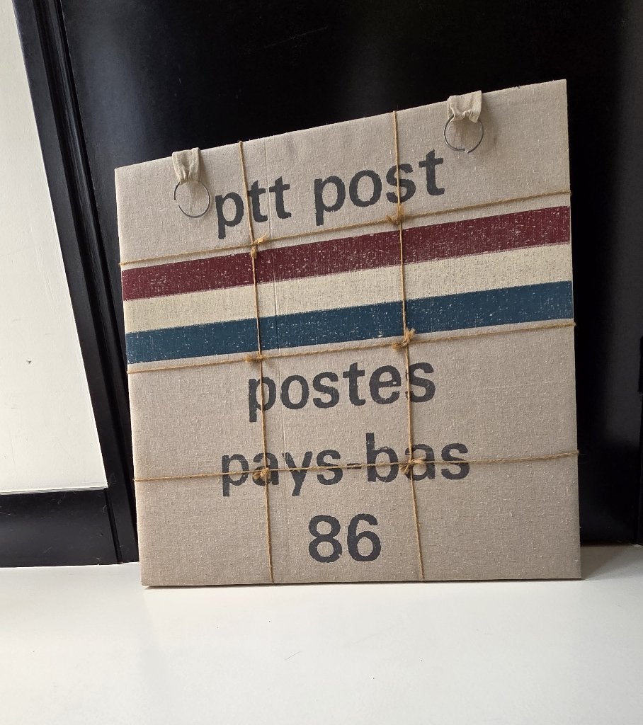 Decoratief vintage prikbord van oude PTT postzak, Verzamelen, Retro, Ophalen, Huis en Inrichting