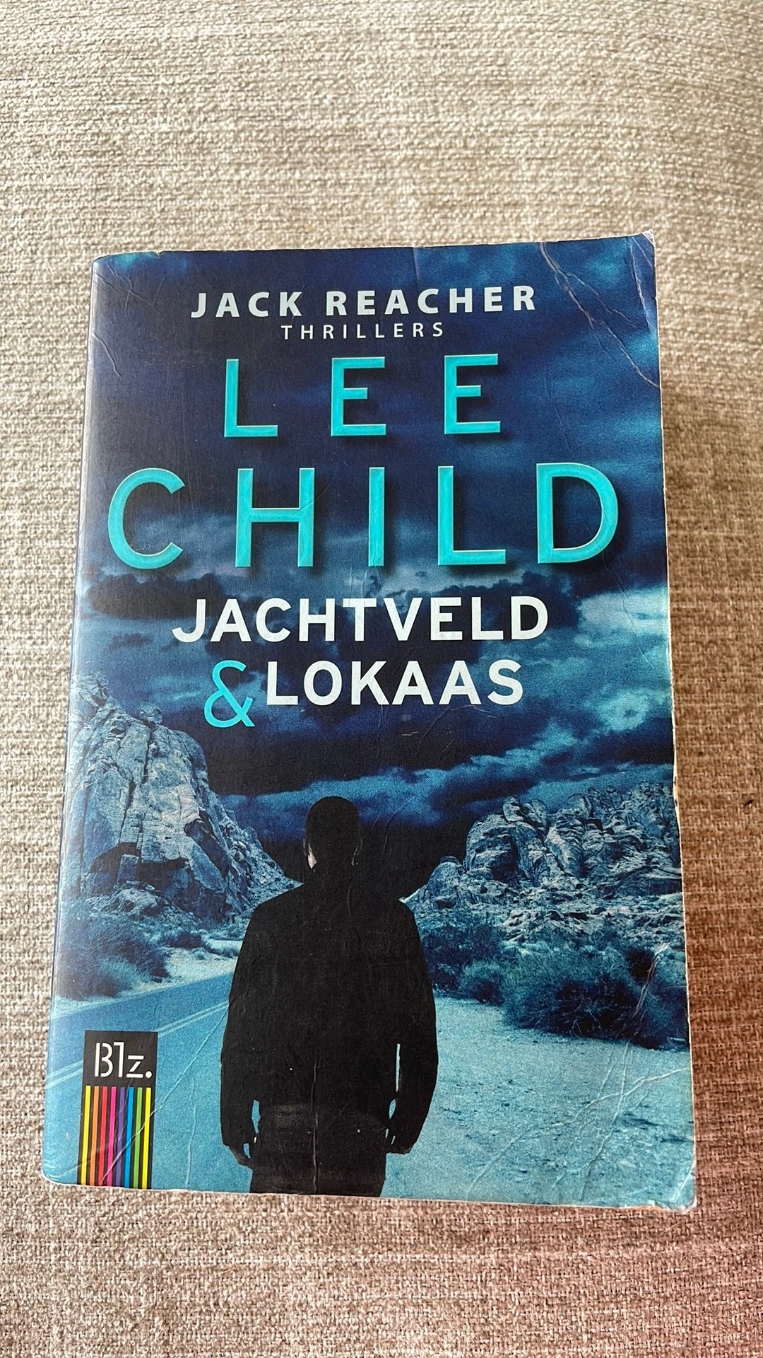 Jachtveld & lokaas, Ophalen of Verzenden, Gelezen