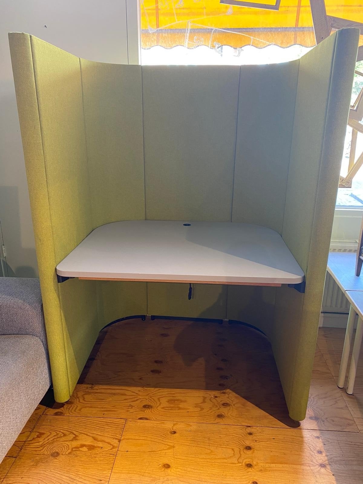 Lande Rondo akoestische werkplek, 2 stuks. WD-18., Huis en Inrichting, Bureaus, Ophalen of Verzenden