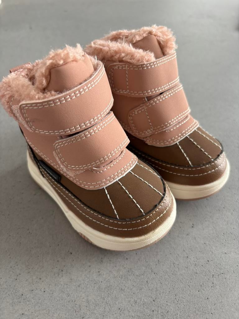 Waterproof sneakers / skischoenen h&m, Ophalen of Verzenden, Zo goed als nieuw, Jongetje of Meisje, Schoentjes