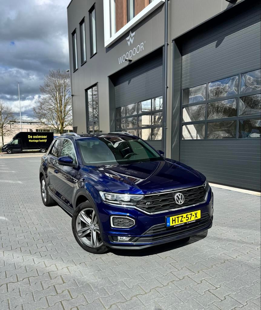 Vw t-roc 2.0 TSI 4 motion 3x R-Line, Auto's, Automaat, 15 km/l, 1984 cc, Blauw
