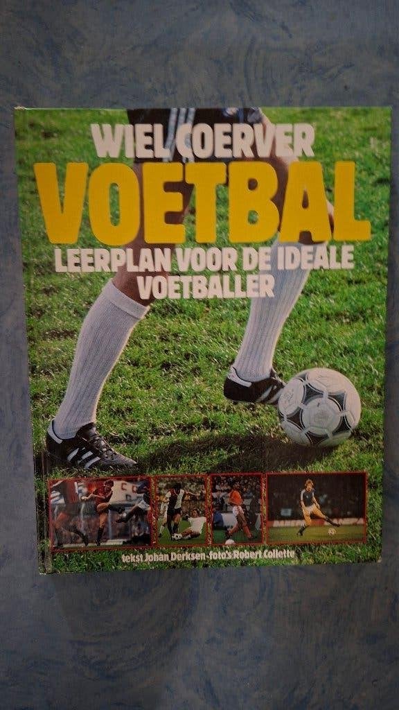wiel coerver, Boeken, Ophalen of Verzenden, Zo goed als nieuw, Elsevier, Balsport