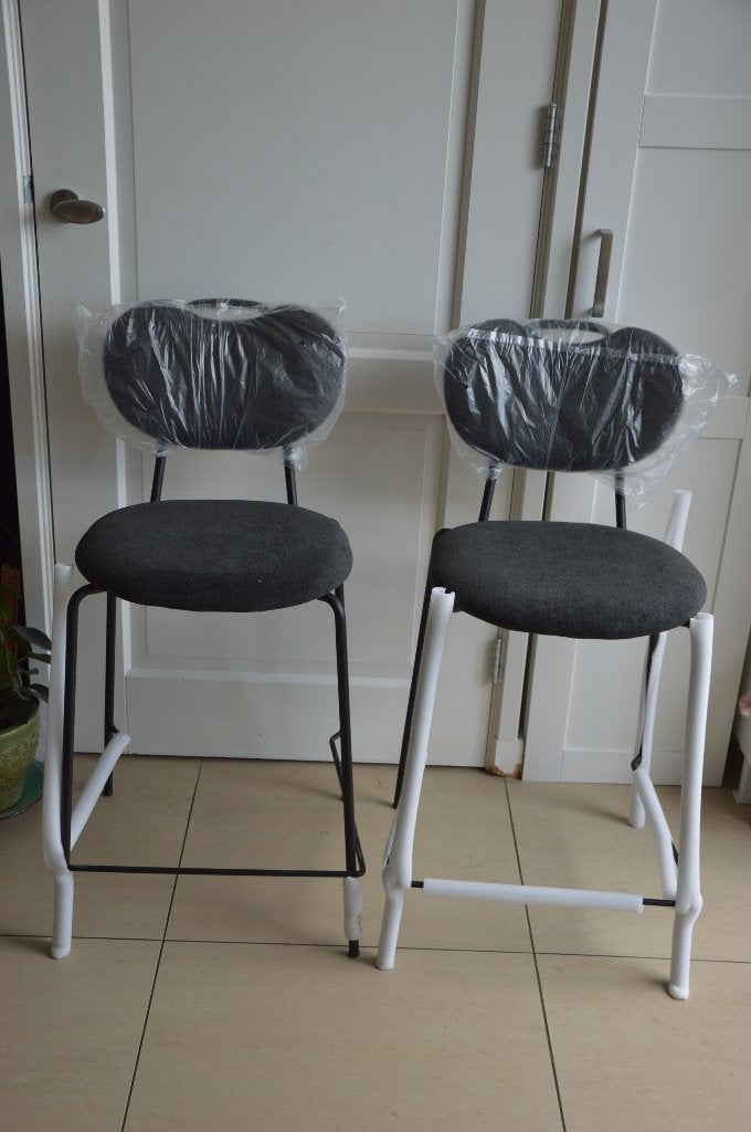 4 nieuwe design eetkamerstoelen/ barkrukken merk DS4U, zwart, Huis en Inrichting, Ophalen, Met voetsteun, 60 tot 90 cm, Nieuw