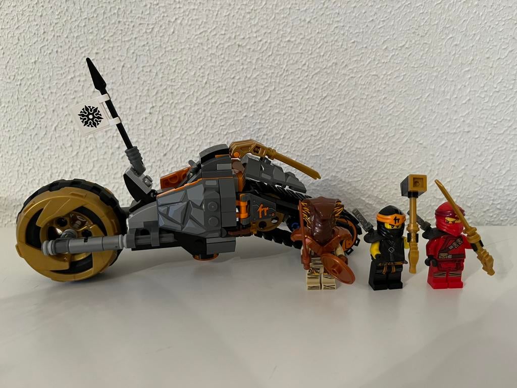 Lego Ninjago 70672 Cole’s Crossmotor met minifiguren, Ophalen of Verzenden, Zo goed als nieuw, Complete set, Lego