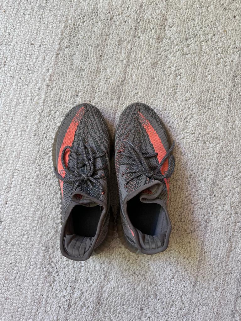 Adidas Yeezy Boost 350 V2 Beluga 2.0 Sneakers maat 39, Ophalen of Verzenden, Gedragen, Overige kleuren, Sneakers of Gympen