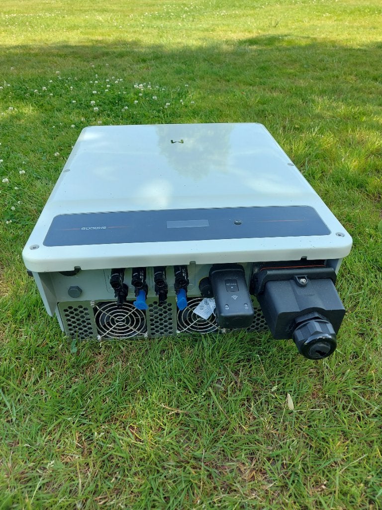 Omvormer Goodwe GW15K-SDT-20, Ophalen of Verzenden, Zo goed als nieuw, Overige typen, 200 wattpiek of meer