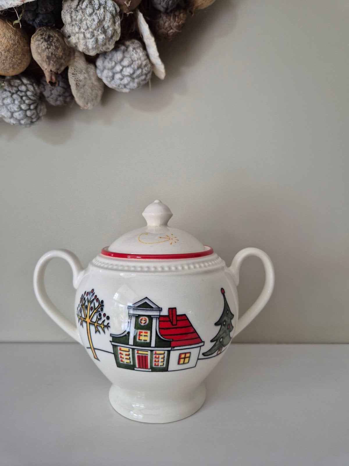 Wedgwood Windsor Christmas suikerpot met deksel, Huis en Inrichting, Keuken | Servies, Overige typen, Ophalen of Verzenden, Zo goed als nieuw