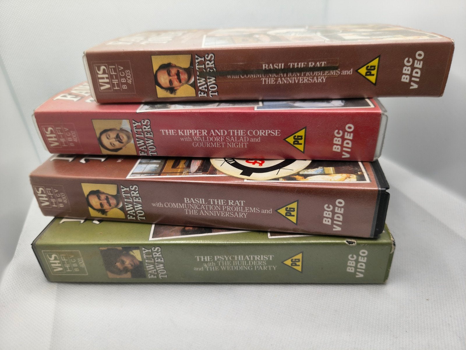 4 fawlty Towers VHS lot, Ophalen of Verzenden