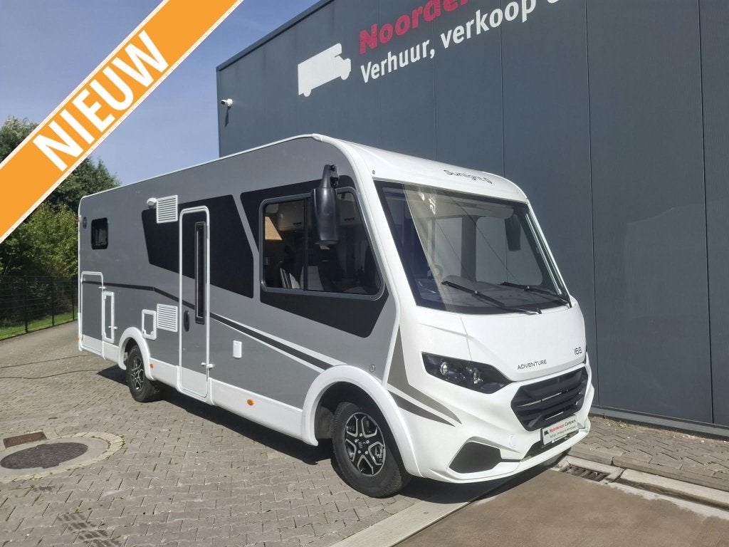 Sunlight I68 - zonnepaneel + lithium accu, Caravans en Kamperen, Integraal, Sunlight, Ringverwarming, Fiat