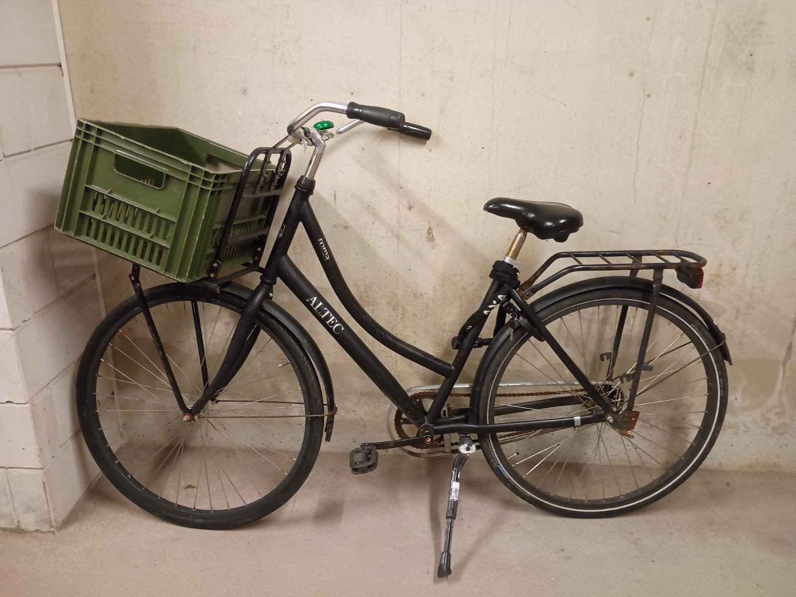 Black Altec Bike - Altec fiets, Fietsen en Brommers, Ophalen of Verzenden, Gebruikt, Terugtraprem, Altec