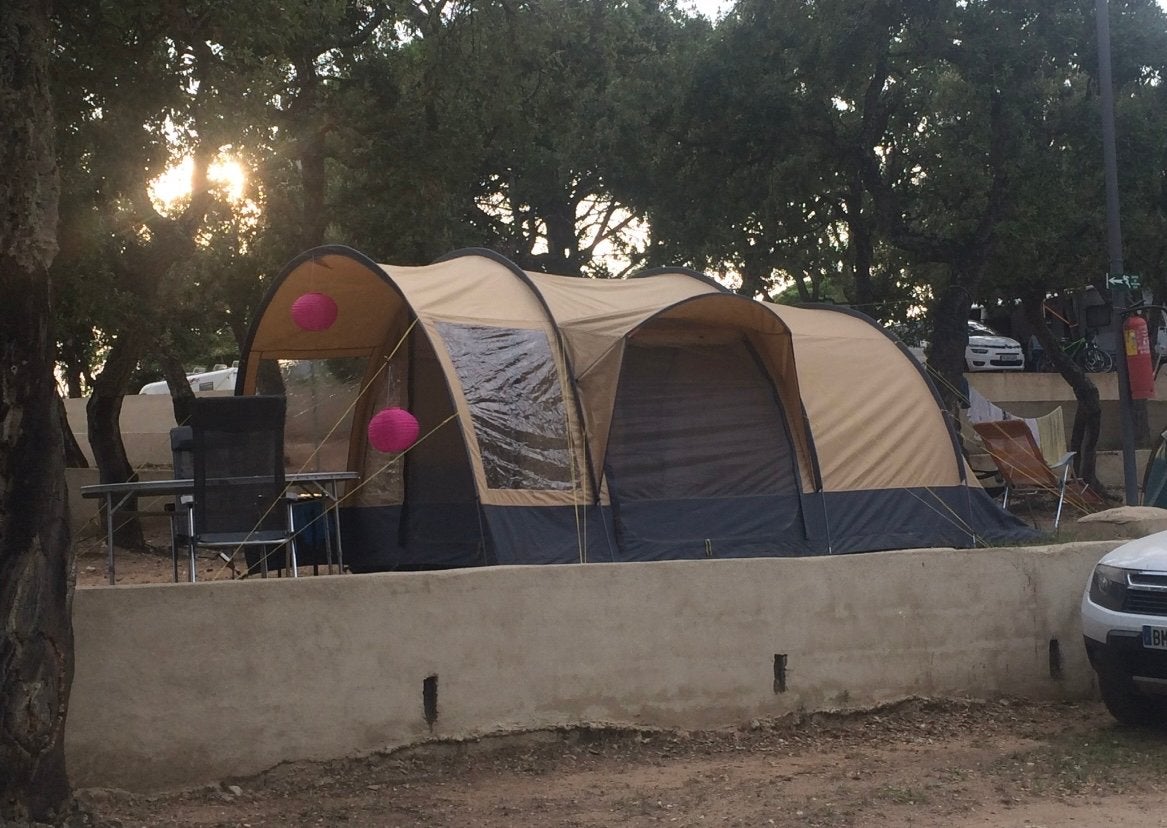 EuroTrail Alabama BTC Familietent 4 personen + tarp, Ophalen of Verzenden, Zo goed als nieuw, Tot en met 5