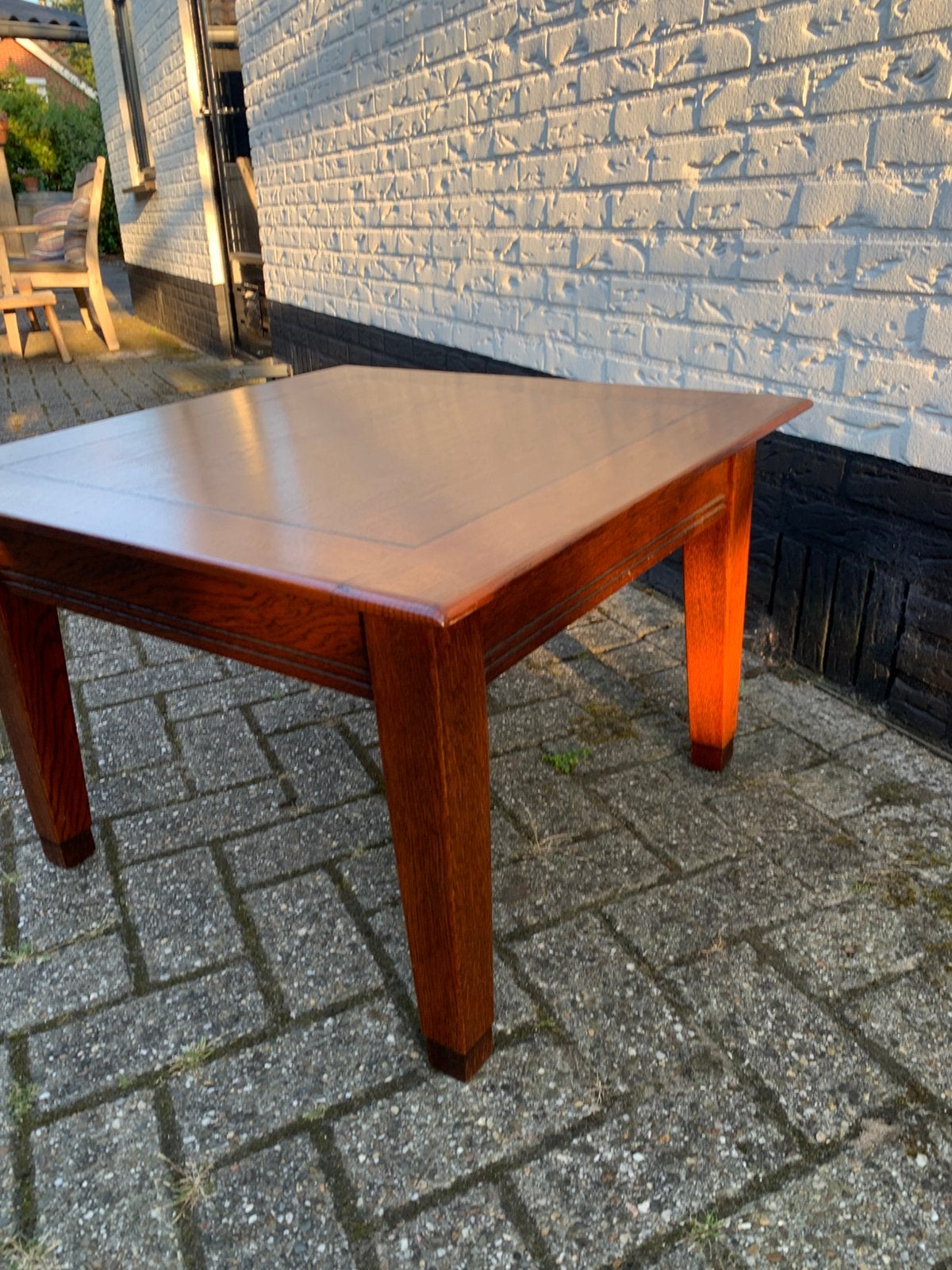 Bijzettafel of salontafel massief hout, Ophalen, Minder dan 45 cm, Gebruikt, Vierkant