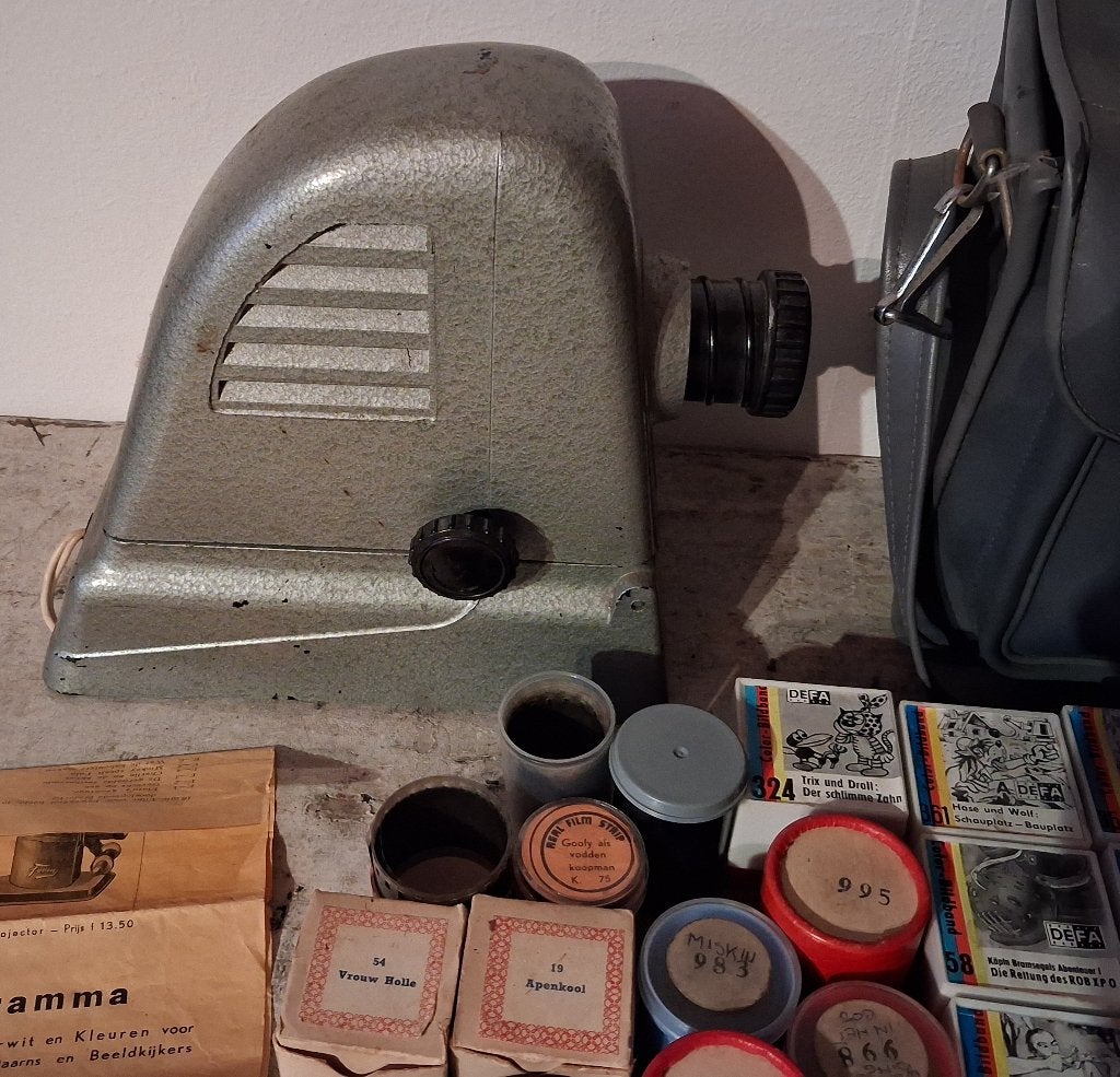 Vintage Set: Bajka Diaskop Projector incl. 30 films retro, Ophalen of Verzenden