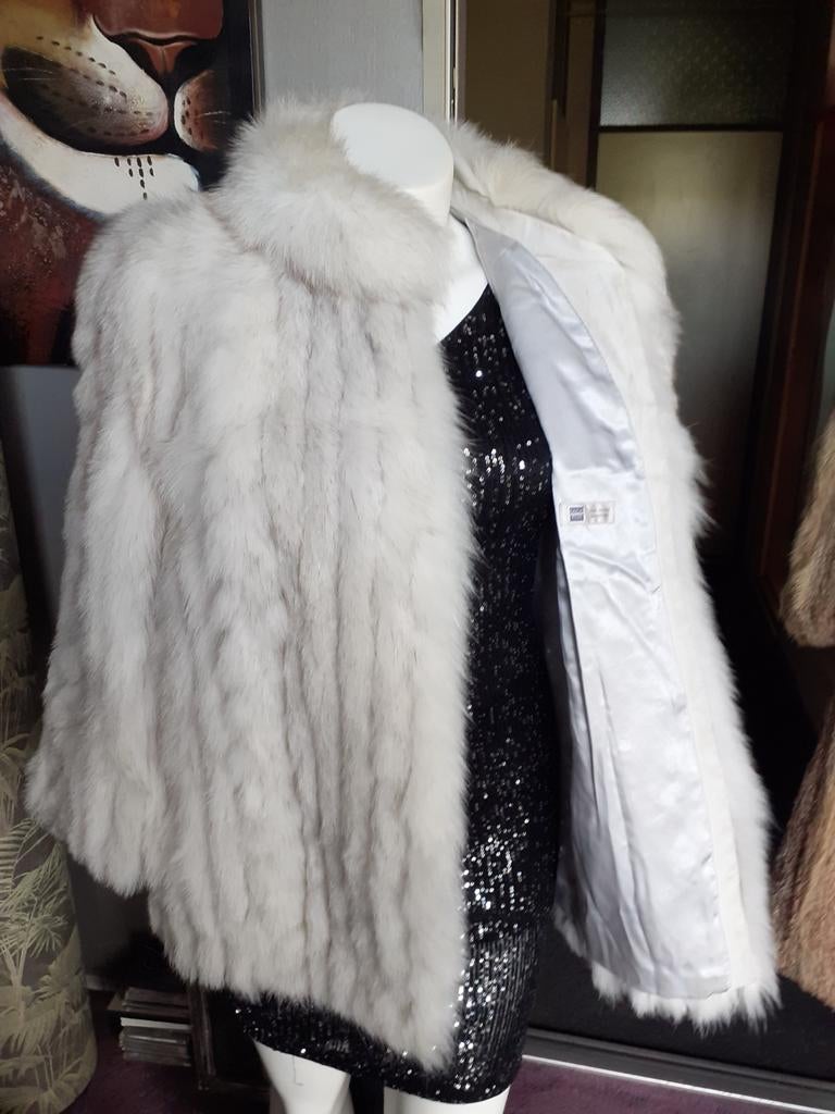 Prachtige echte witte polar SAGA FOX bontjas bont jas maat M, Ophalen of Verzenden, Zo goed als nieuw, Maat 38/40 (M), Wit